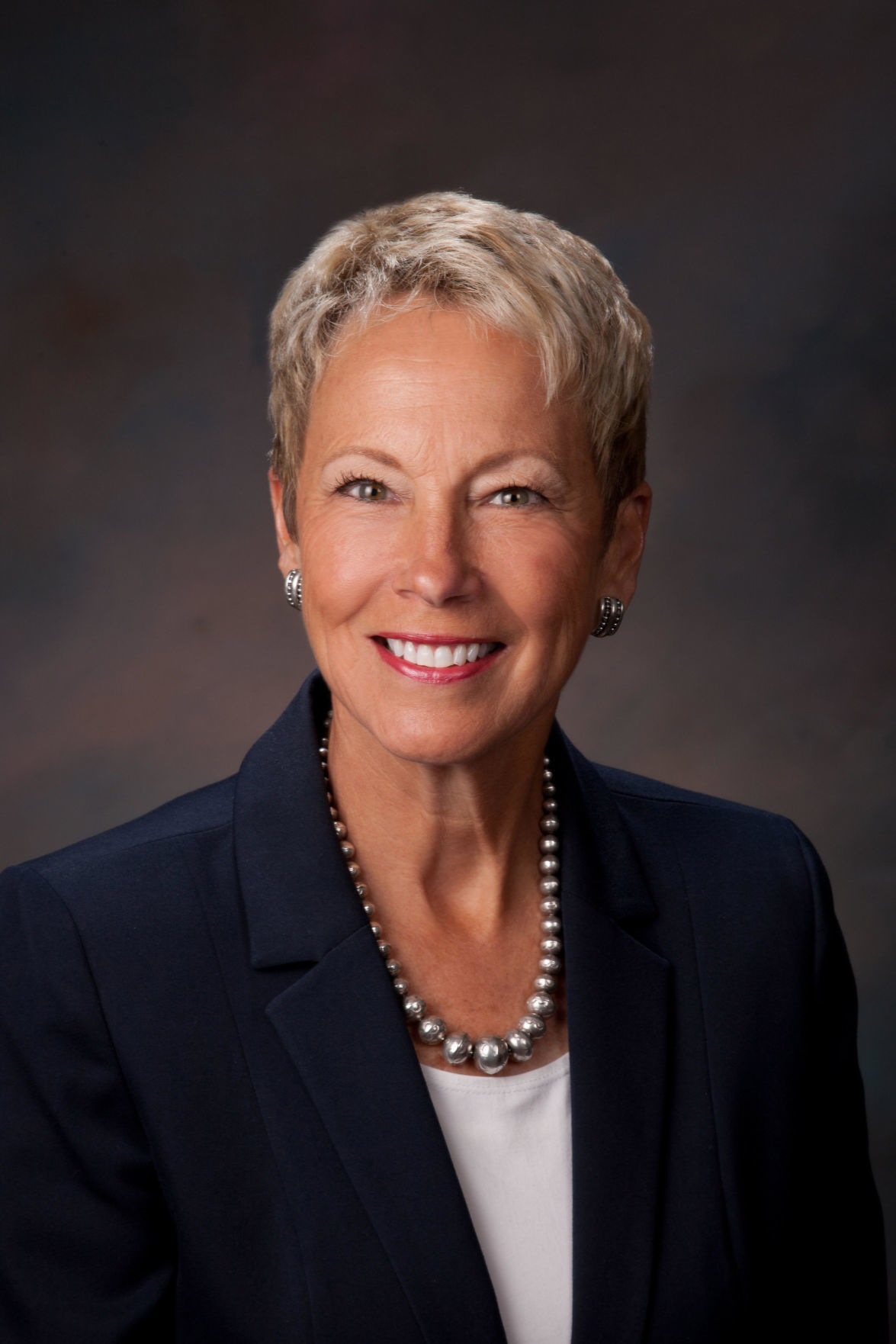 Alpha Media-Lincoln Julie Gade retires